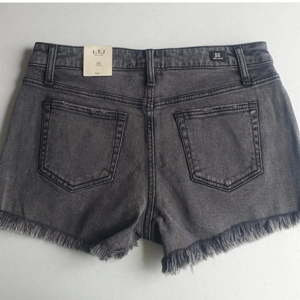 Anthropologie LTJ Letter to Juliet Acid Black cut off jean shorts NWT size xl - Picture 3 of 11